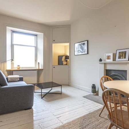 The Perfect Home On Royal Mile Edinburgh Bagian luar foto