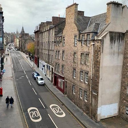The Perfect Home On Royal Mile Edinburgh Bagian luar foto