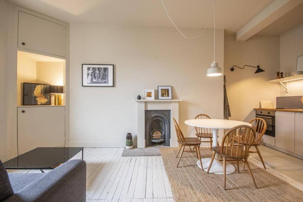The Perfect Home On Royal Mile Edinburgh Bagian luar foto